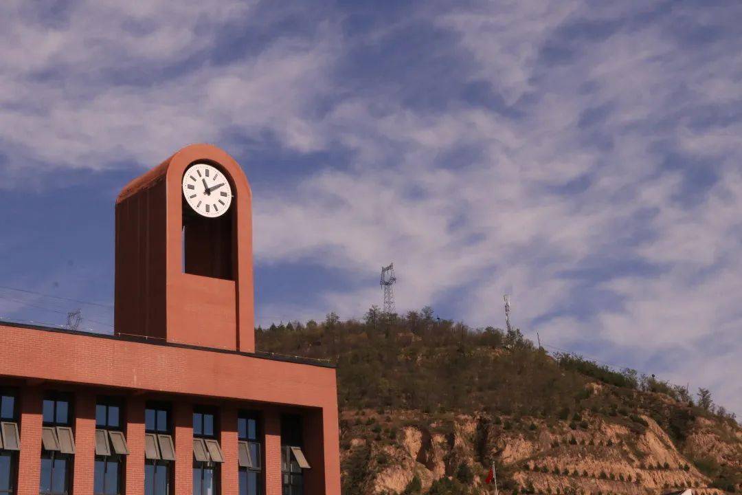 清华大学附属中学文安驿学校2023年教师招聘公告_投递_简历_清华附中