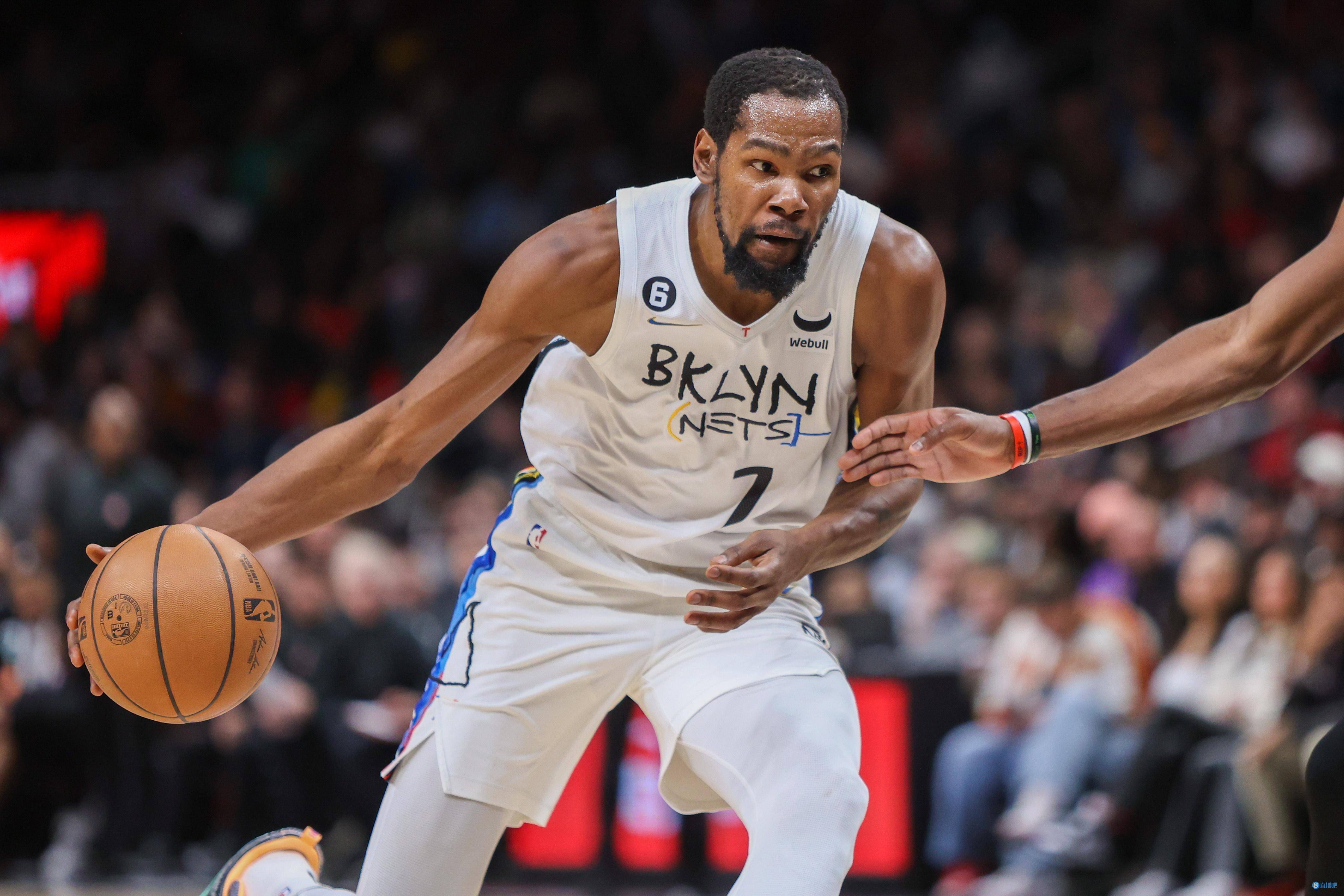 shams:杜兰特至少将缺战3-4周 乐观认为可能会在全明星前复出_比赛