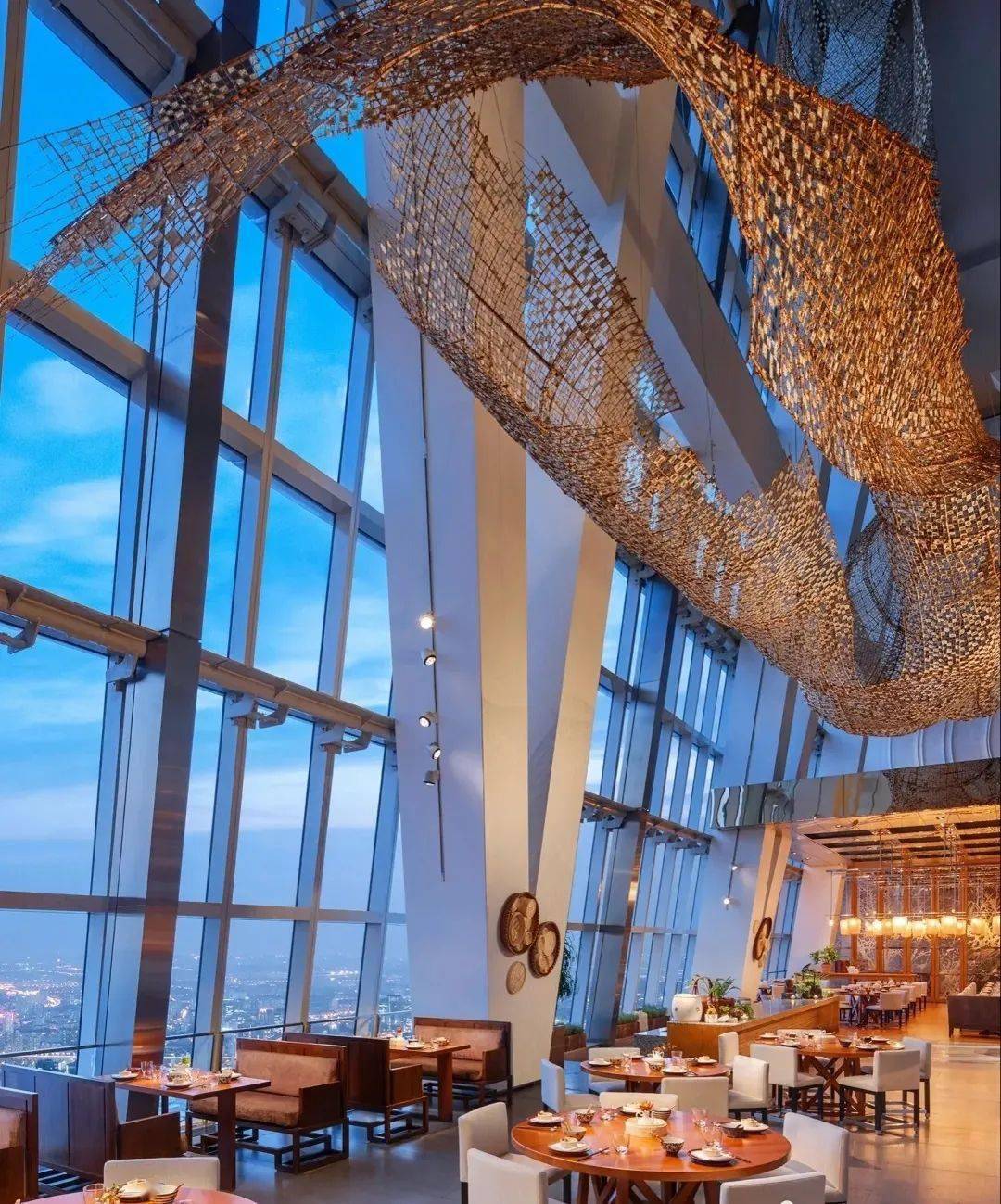 【上海柏悦酒店·世纪100餐厅粤菜馆】环球金融中心|俯瞰陆家嘴景观!