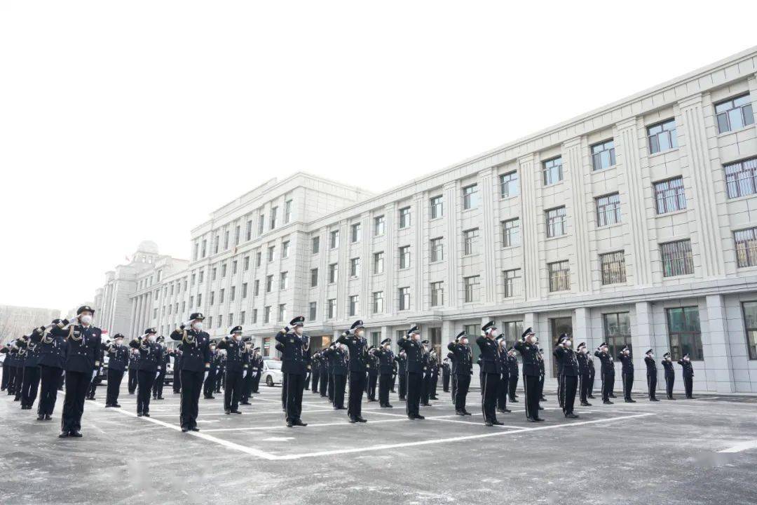 哈尔滨人民警察学院图片