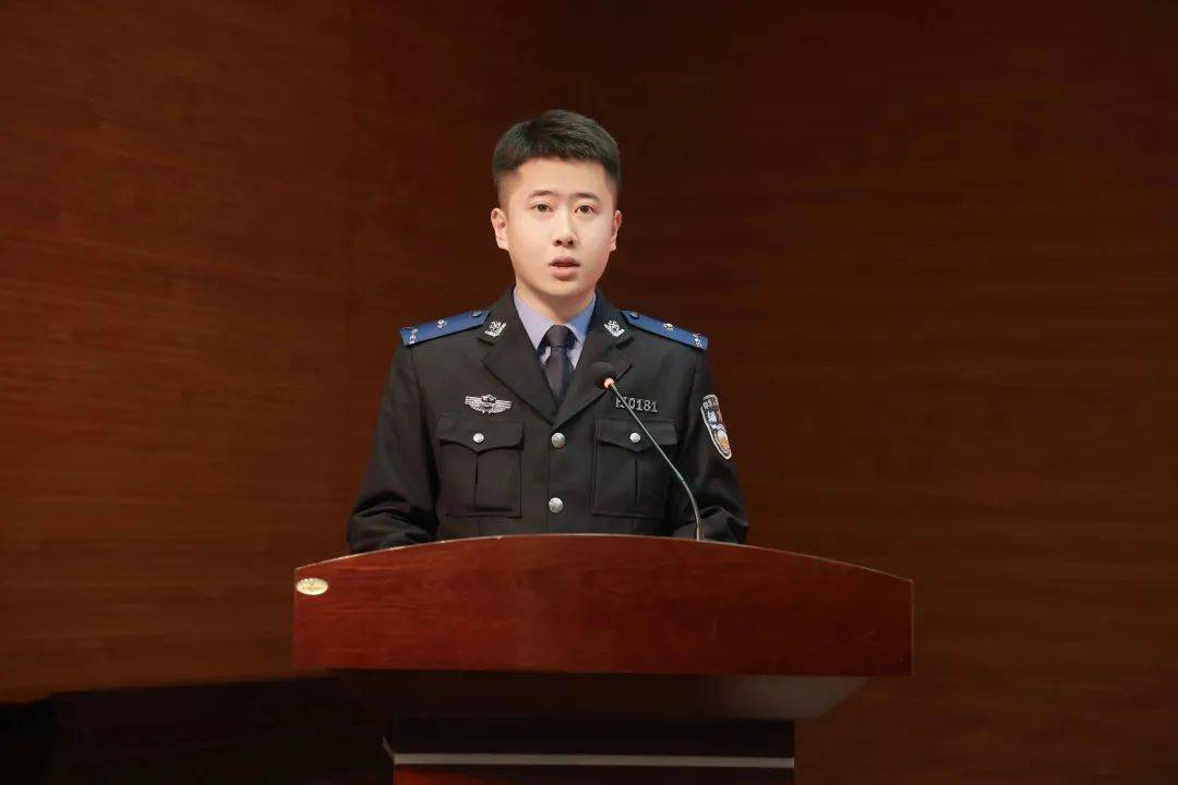 辅警服装 警衔图片