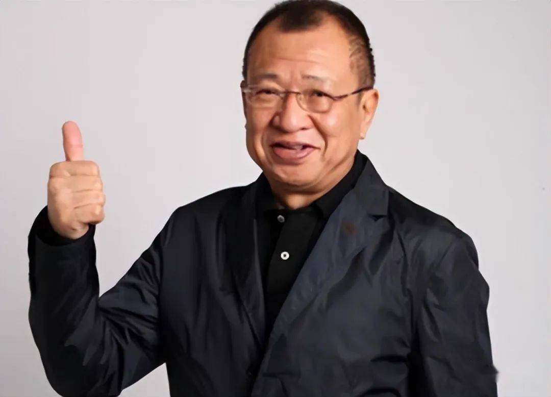 tvb欢喜哥参加祭祖活动!