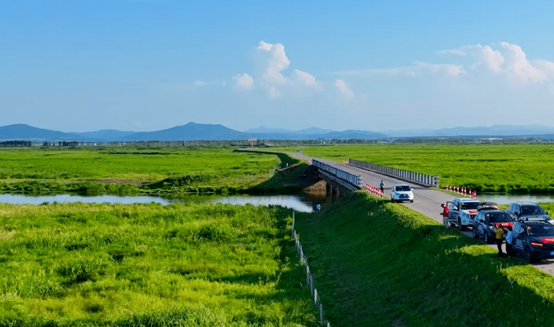 一马平川壁纸图片