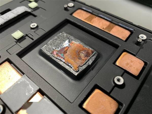 AMD RX 6000神秘大量死亡！毫无征兆 突然挂掉