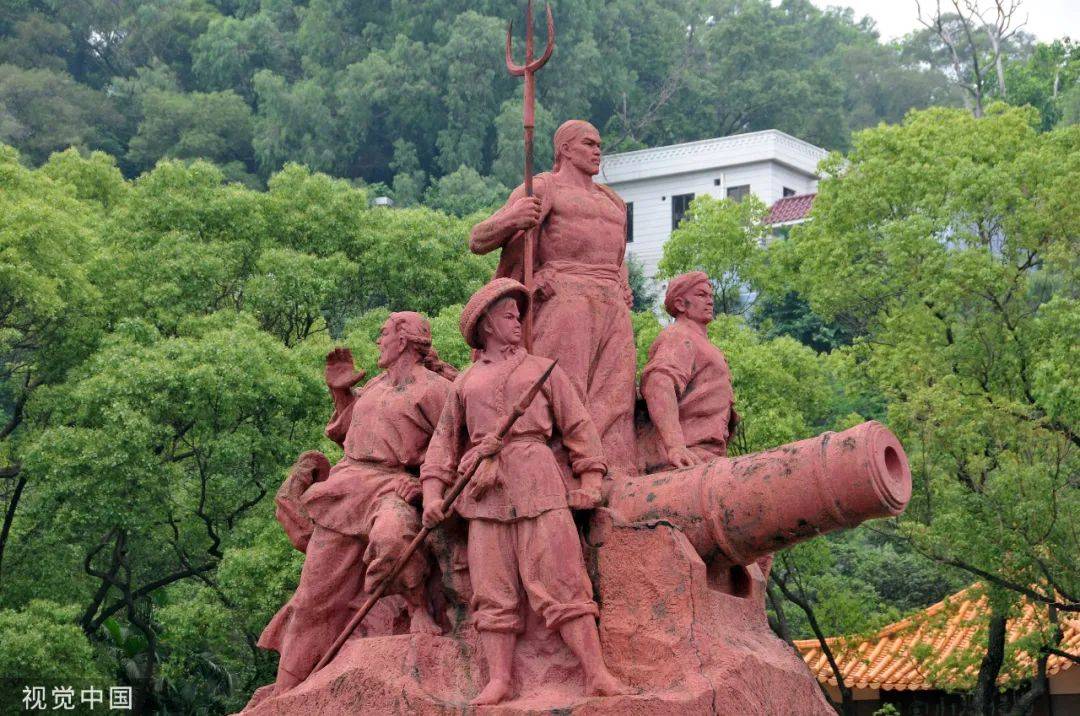 广东东莞虎门销烟雕塑虎门销烟 震惊中外在林则徐的指挥下,从1839年6