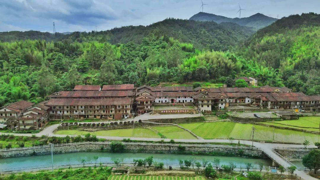 游洋镇天马村作为仙游县2023年"莆阳开春61仙游开春"开山,开营,开村