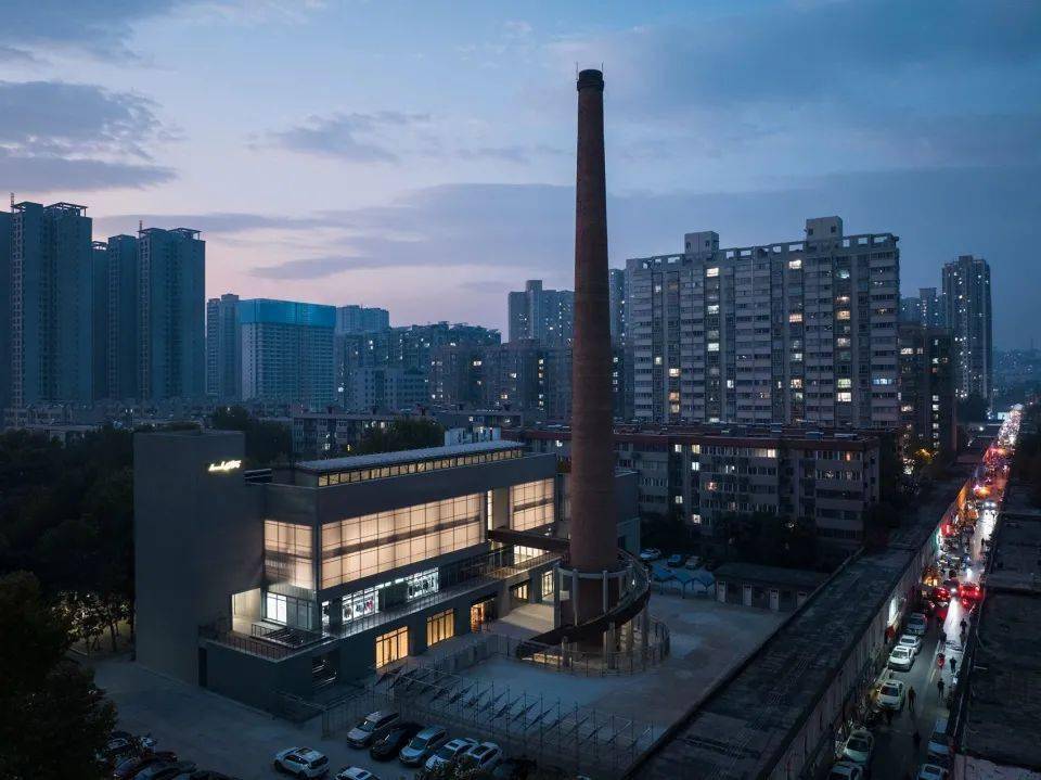锅炉房改造 |山灰艺术社区_谭啸_摄影_功能