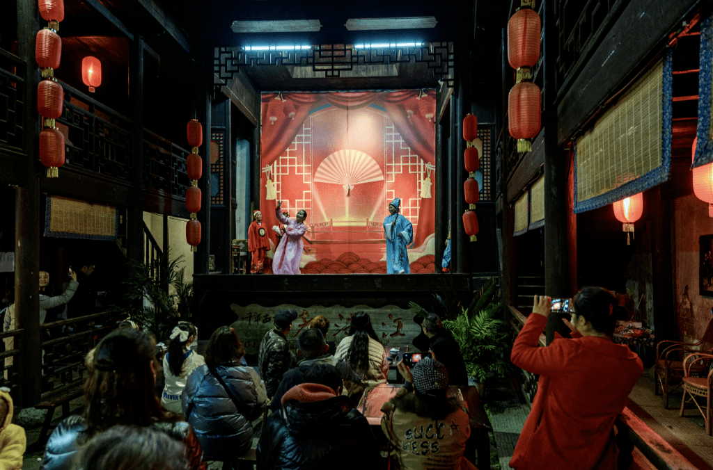 活动预告:大年初三“古城戏台” 上午下午晚上都有!_洪江_烟雨_京剧