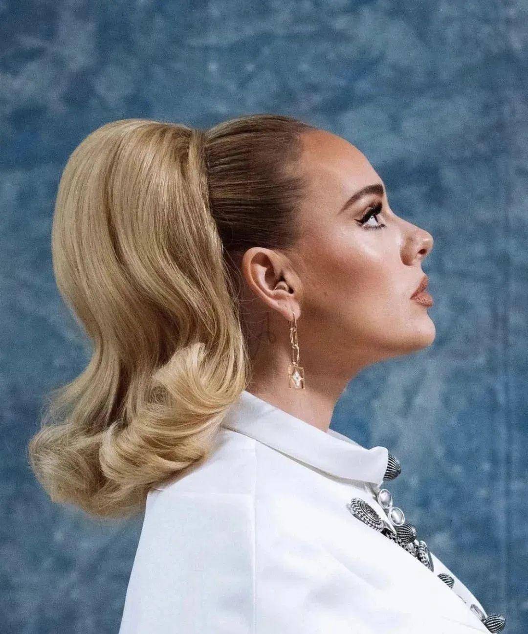 沉寂六年华丽回归adele实力演绎一切痛苦皆是馈赠
