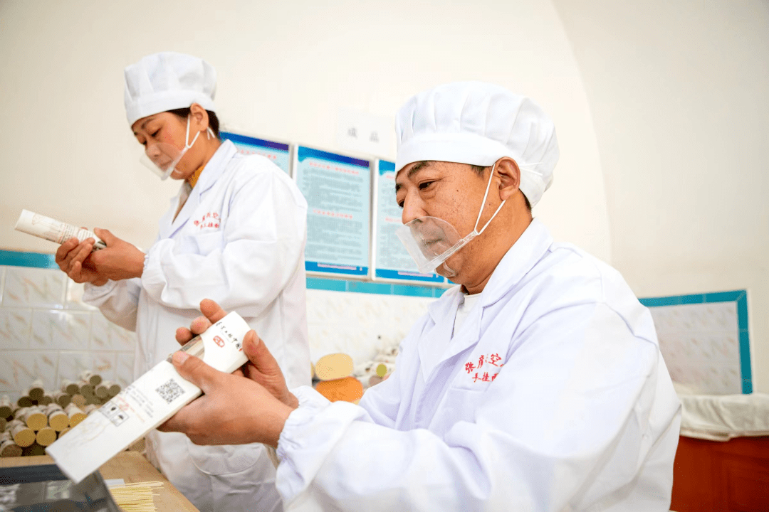 张彦兵:诚信经营二十载 匠心守护"老味道"_挂面_吴堡县_顾客