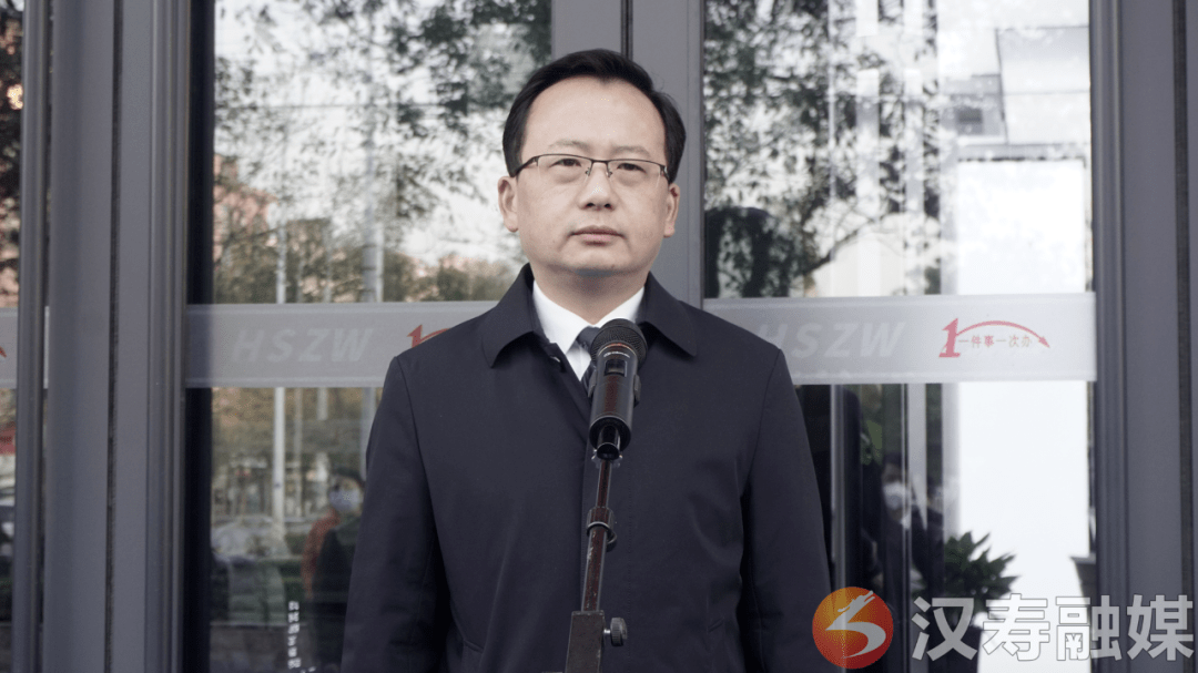 汉寿县委书记 周功表搬迁新址的政务服务中心位于县总工会一楼和三楼