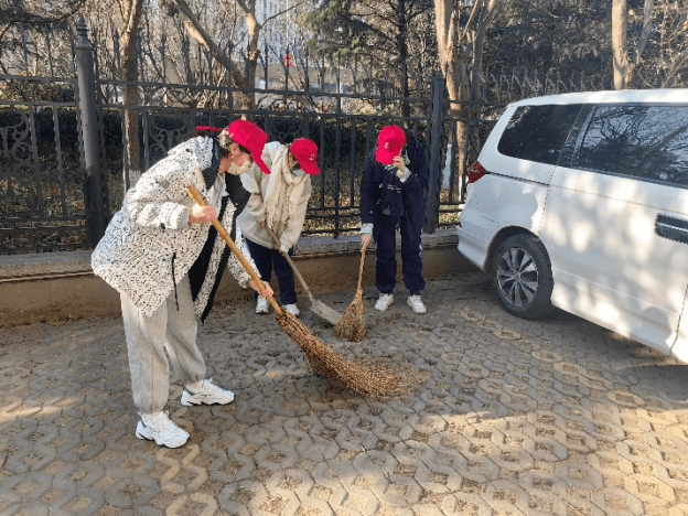 "蓝心结"在行动|文明在提升,青年在行动——青岛二