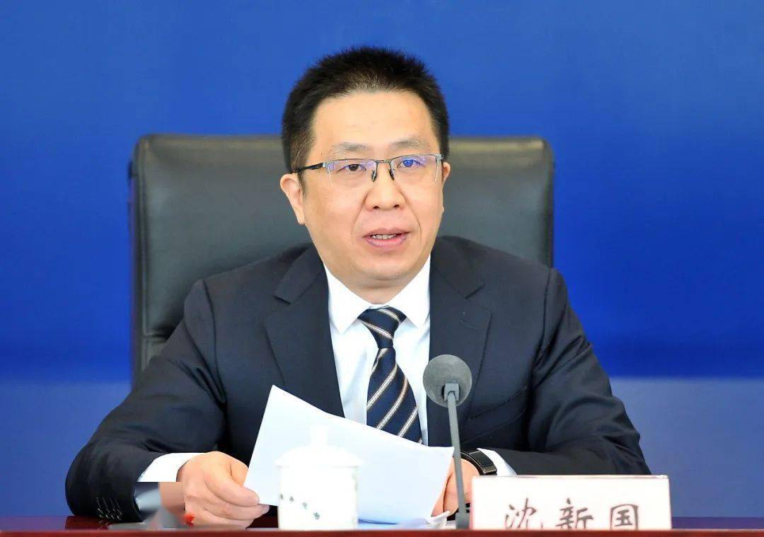 新华社记者:请介绍一下,税务部门采取了哪些具体措施