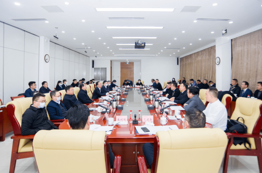 长沙市委副书记,湖南湘江新区(长沙高新区)党工委书记,岳麓区委书记