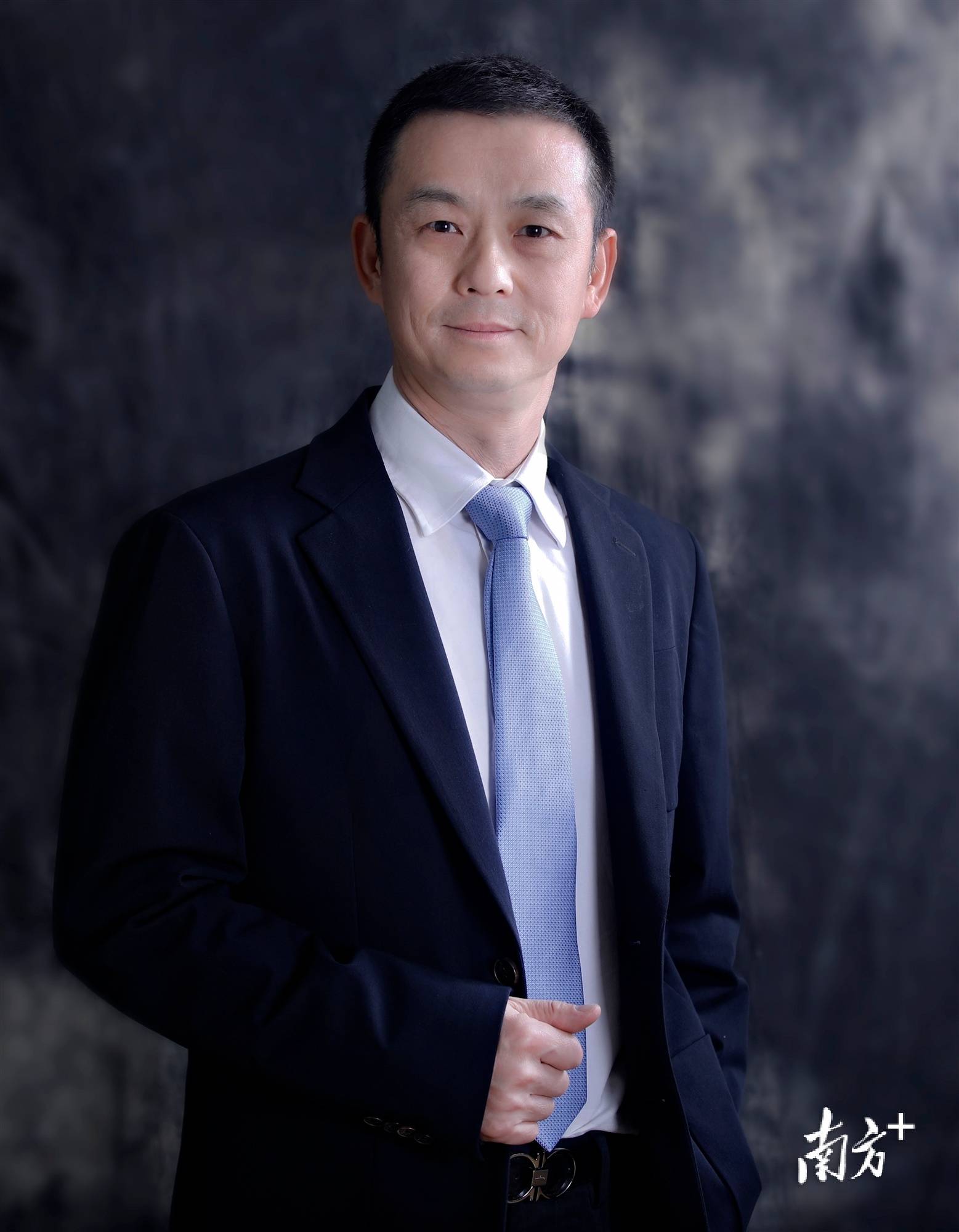 中山六院院长文卫平:探索研究型医院新路径,为高质量发展筑路架桥