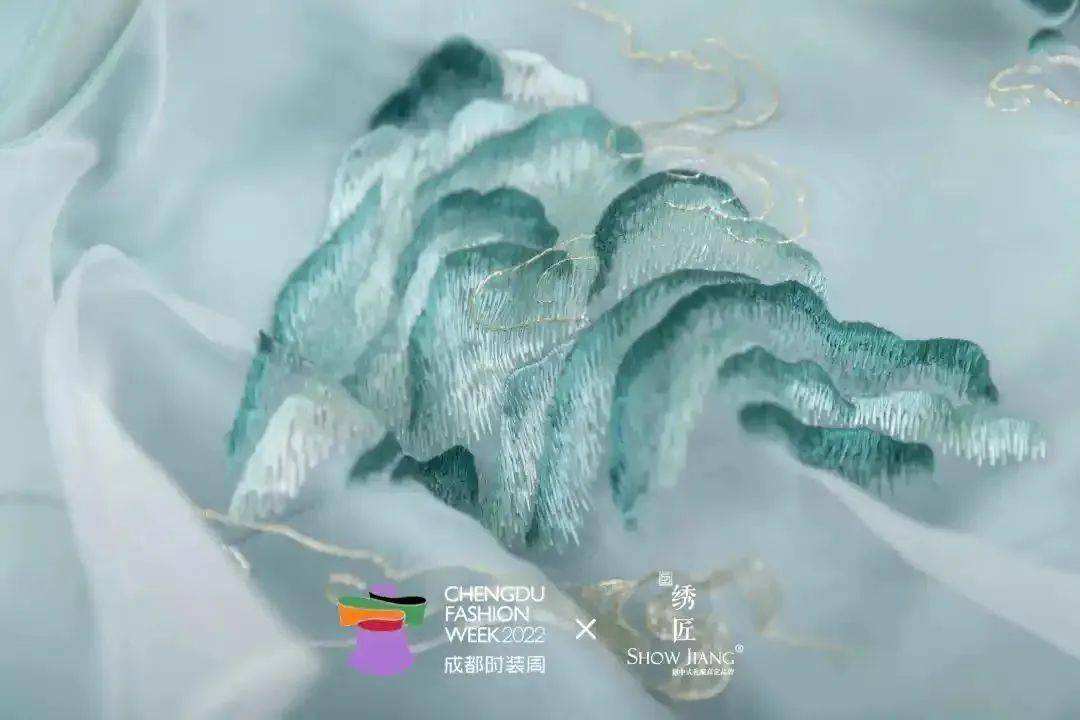 "瑰丽蜀绣"指尖上的传承,"蜀中之宝"再起国潮新风_的设计_中国_文化