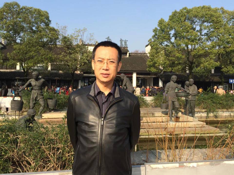 二十年读史思考汇成《读史札记》,张延庆:历史把我带进希望_文章_问题