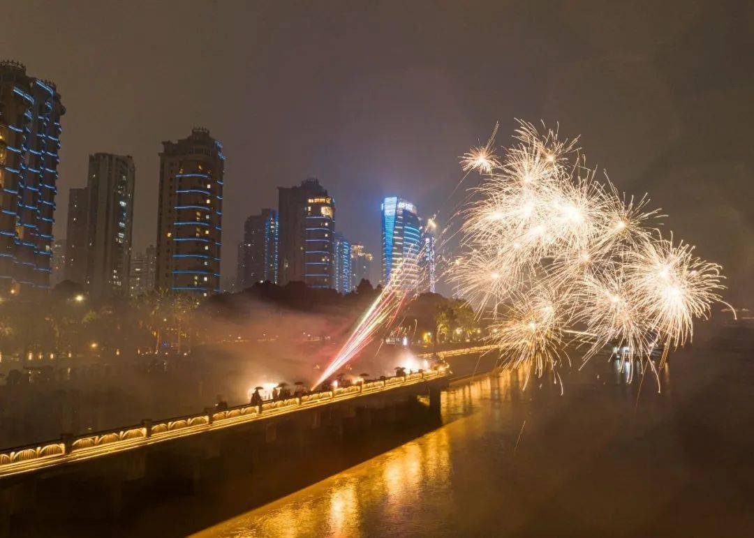 温州五一烟花节图片