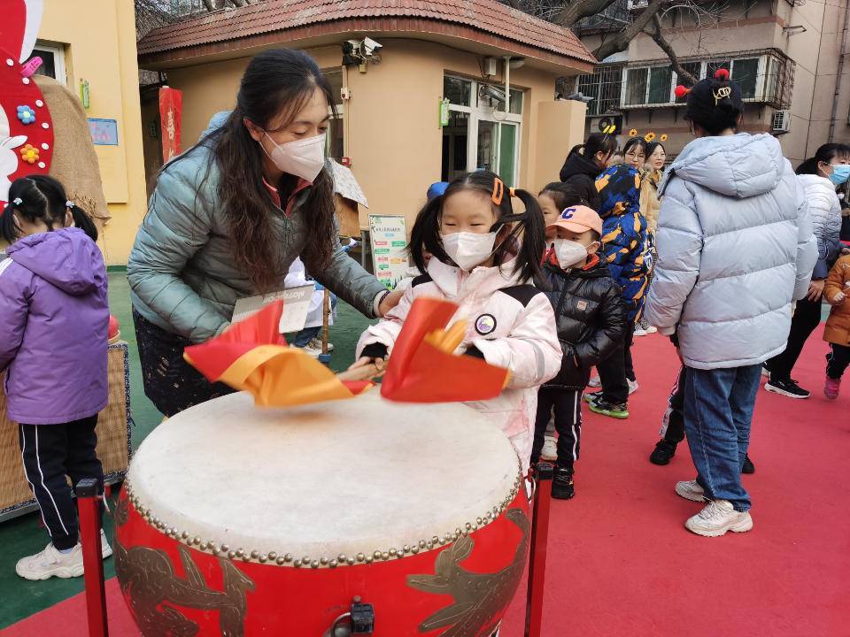 喜庆又欢乐！历下区佛山苑幼儿园宝物们开启新学期之旅