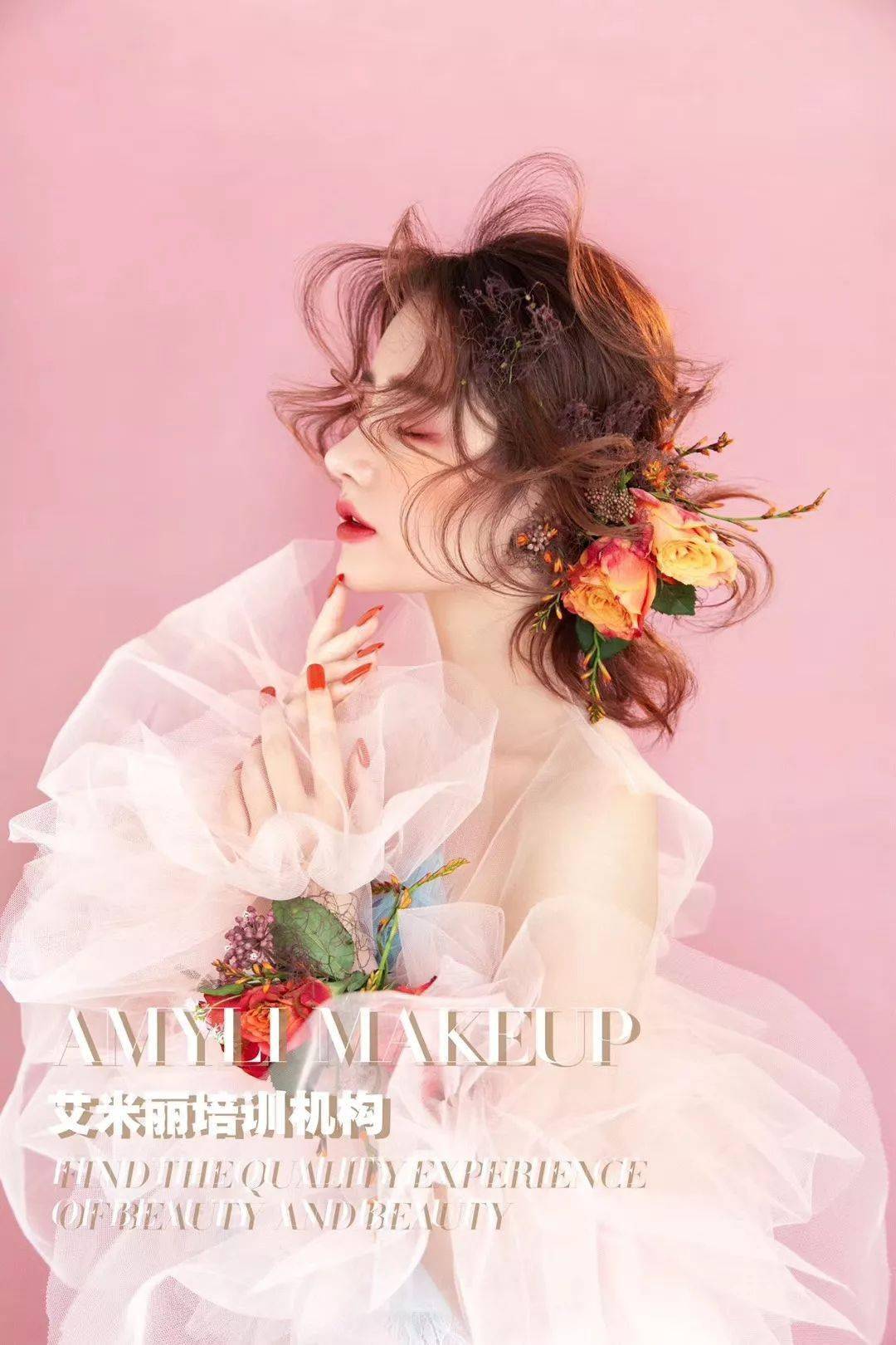 简约韩系+减龄抽丝+中式复古新娘造型出炉美炸裂