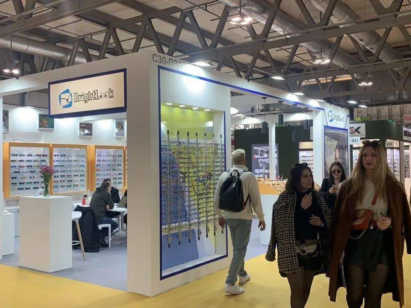 意大利米兰国际光学、验光设备及眼镜展览会