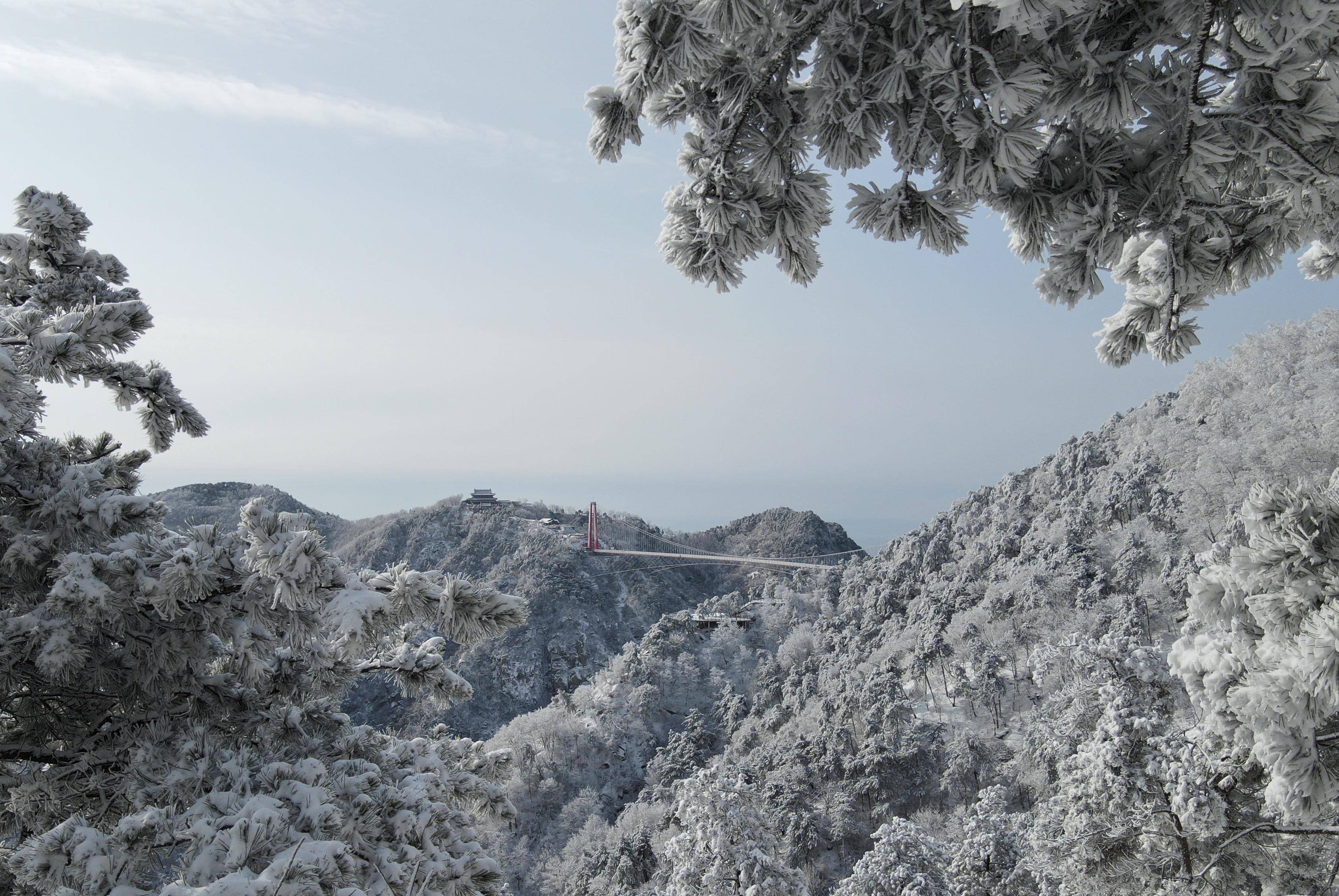 (美丽中国)蒙山雪霁美如画_新华社_武纪全_无人机