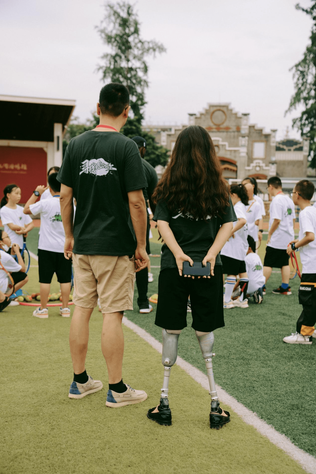 廖智:穿高跟鞋的义肢舞者_假肢_舞蹈_晨星