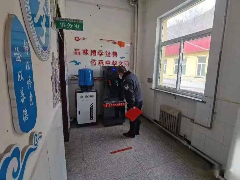 寿阳:羊头崖派出所全力护航"开学季"_校园_知识_进行了