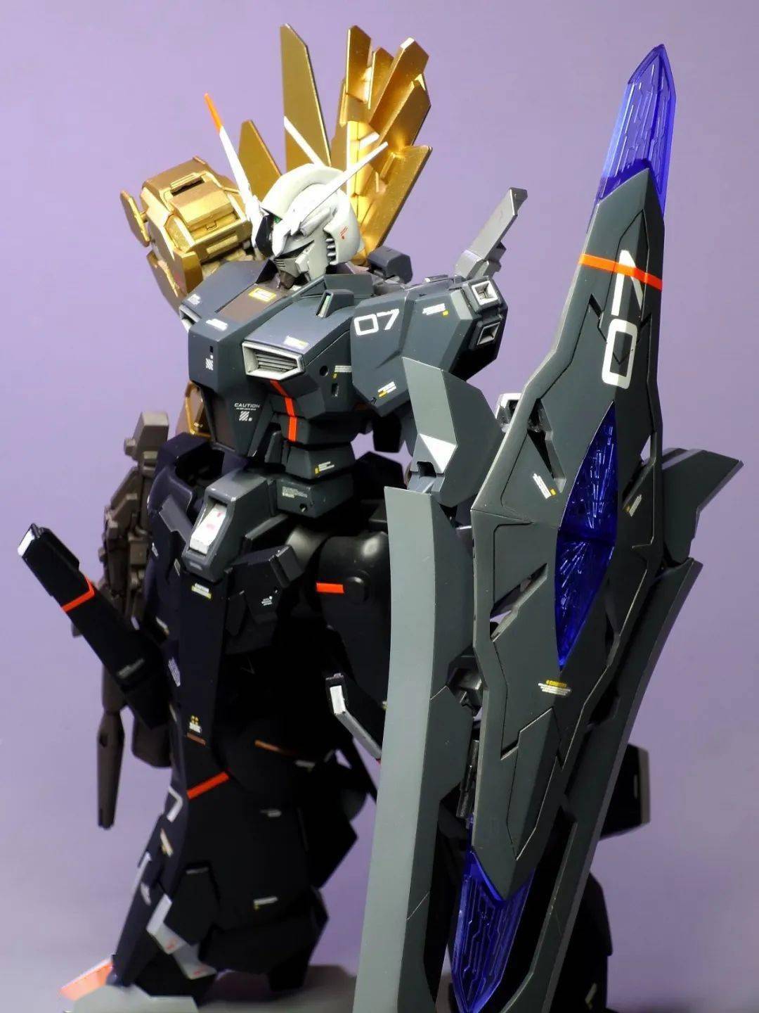 当牛高达,独角兽,银弹一起喝多了!高达三位一体_改造_公众_来自