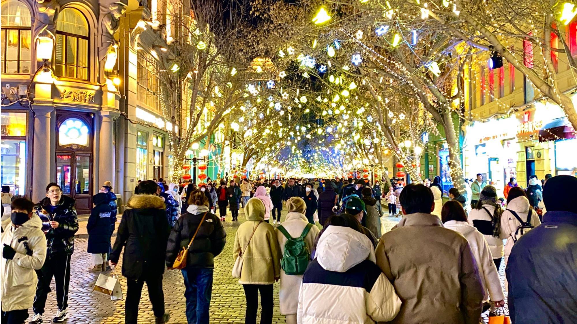 初春温度回暖 夜经济持续升温_哈尔滨_游客_徐旭