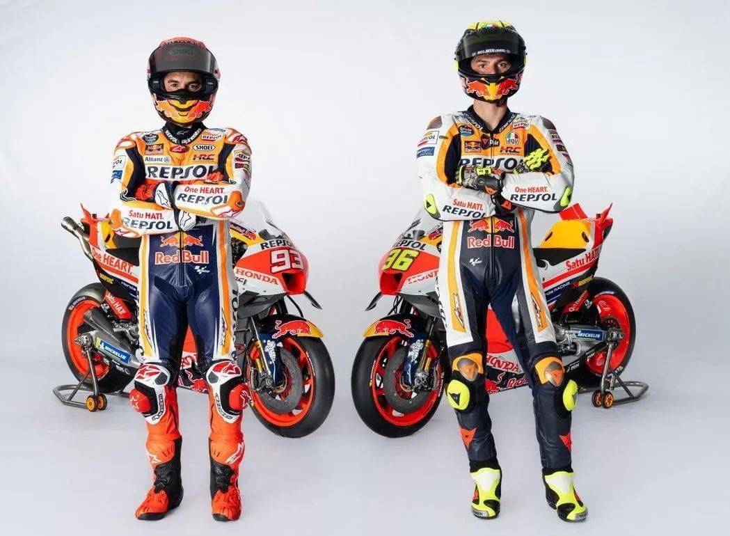 motogp 本田厂队战车rc213v正式亮相,双西班牙车手征战2023_搜狐汽车