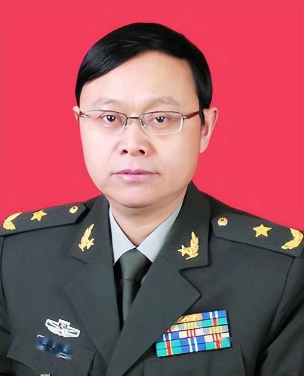 肖天亮已任国防大学校长,曾为中央政治局授课_教学_军事_工作