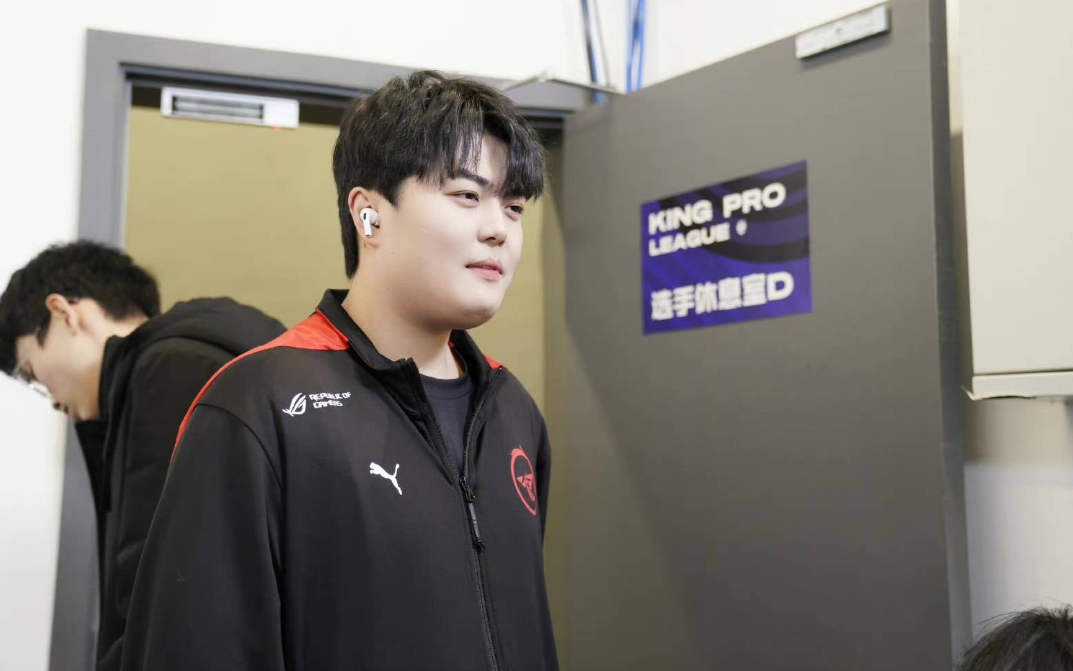 rw侠春季赛开局亮眼,一人到来增强全队信心_汤佳杰_队伍_选手