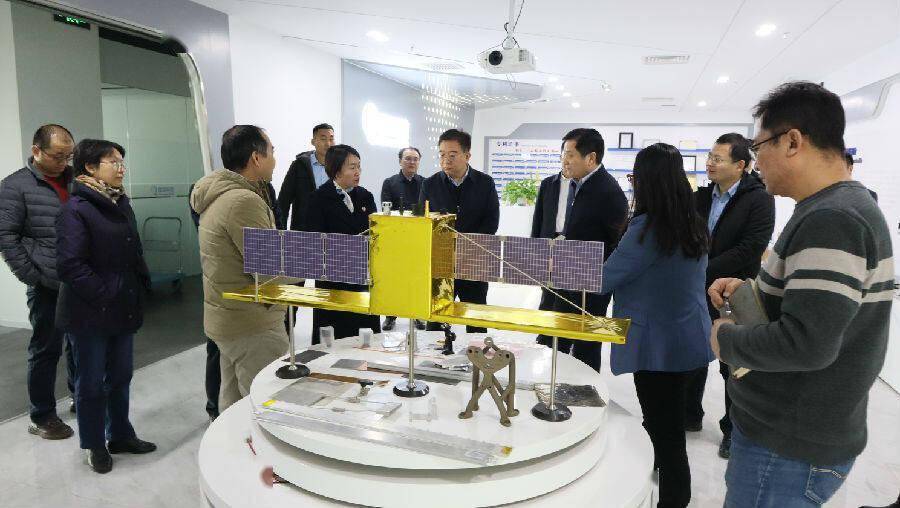 "吴维光坦言,此次赴京交流有利于拓宽公司的"朋友圈",同时增强客户与