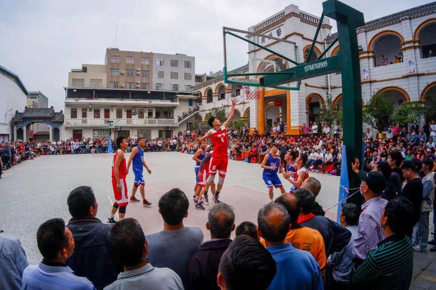 北流市白马镇举办"村ba"篮球赛庆年例_活动_冯涛_群众