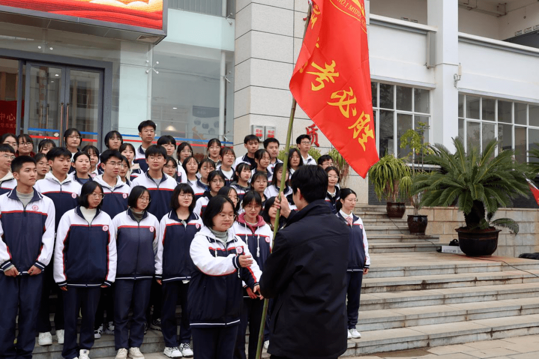 黄岩澄江中学校服图片