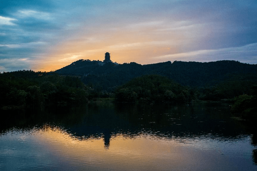 赣州信丰这几个景点不要错过,超适合春天拍照打卡!_登山_艾米果_美食