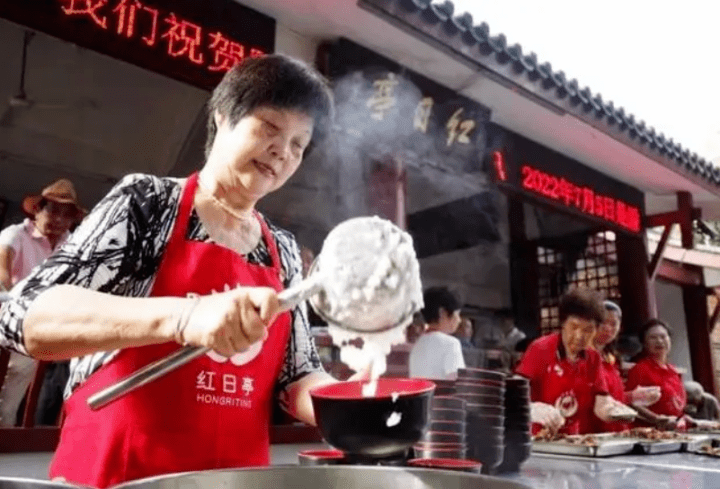 雷锋在哪里？带你去温州，见见那些人