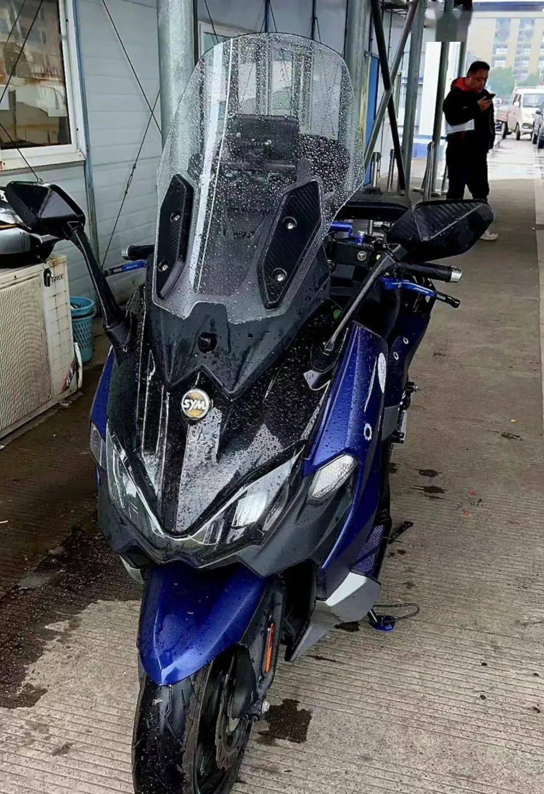 整车无任何问题无事故 苏州昆山看车试车 五万多点点三阳tl500价格