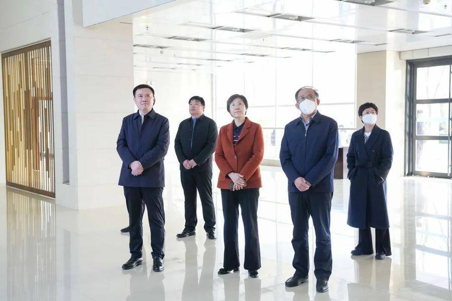 曲阜师范大学党委副书记李志红到滨州职业学院调研
