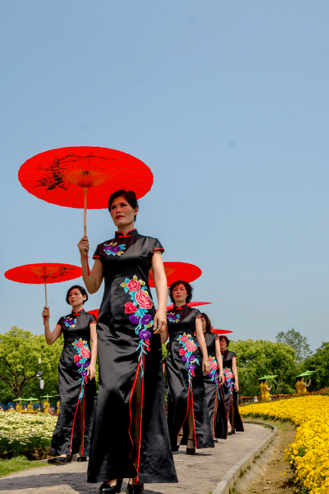 百名旗袍美人踏青象山影视城,惊艳整个象山!_地点_襄阳_唐城
