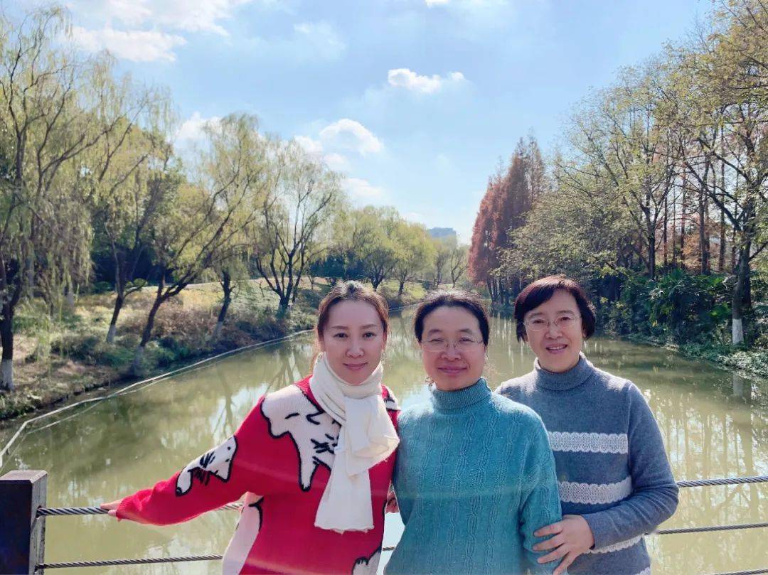 高燕文 徐梦瑶 李青青-春日冯蕴佳-一起锻炼冯慧 杜丽华-从春夏到秋冬