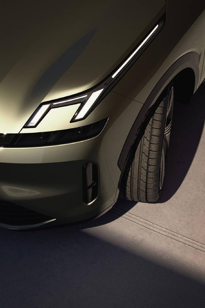 领克08中型SUV外观预告图发布 采用了破晓之光日行灯、盈能晶体贯穿式尾灯