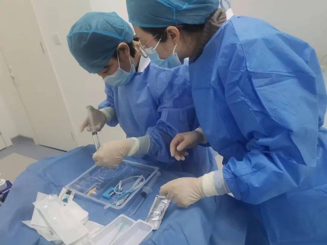 【护理技术】我院肿瘤科独立完成picc置管术_化疗_患者_静脉