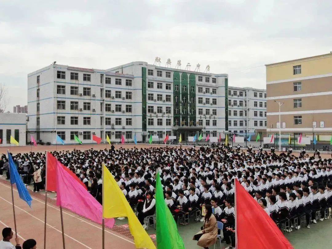 献县第一中学迎春校区图片