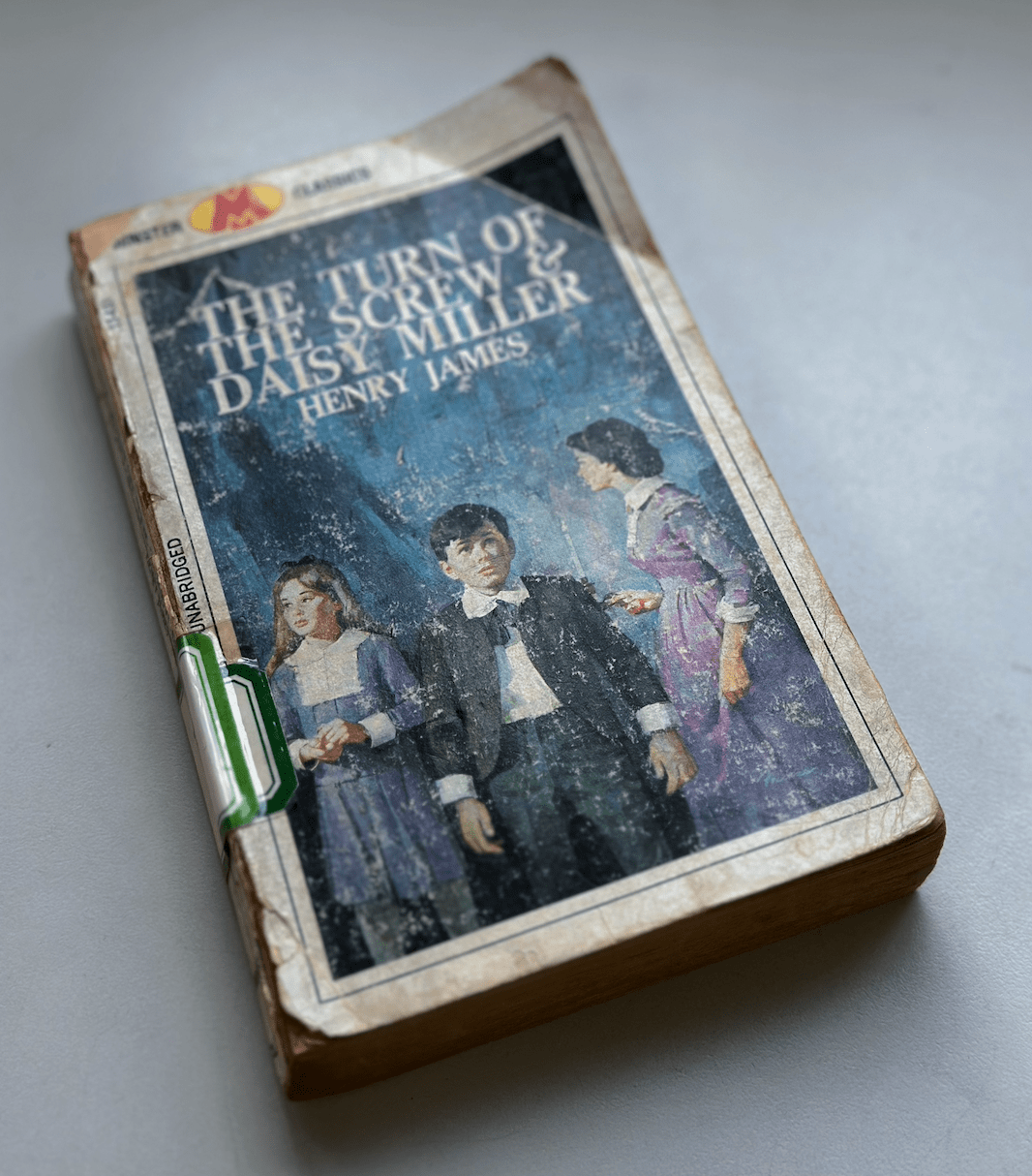 the turn of the screw and daisy miller这个版本包含了亨利·詹姆斯