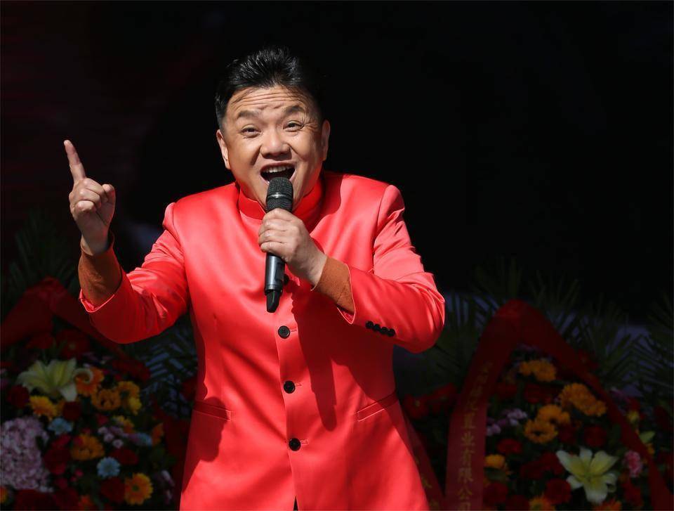 欢乐乡村行丨河南省直机关文化志愿者赴东积善村慰问