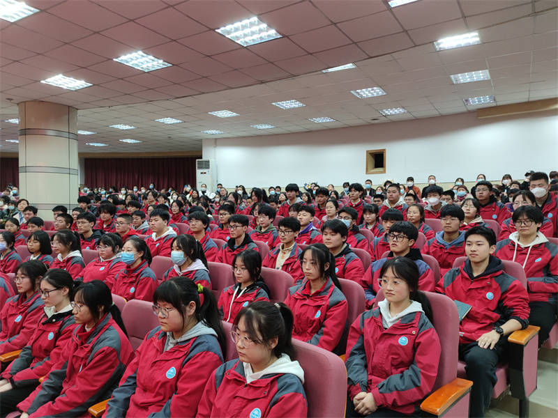西安市第三十四中学举行2023届高中考百日誓师动员大会