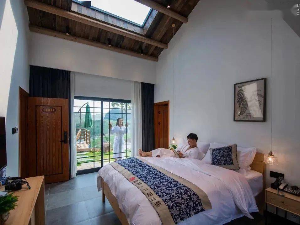 第一氧吧-醉美湘西八面山-高山草原美宿 里耶古城丨醉美草原-诗意憩息