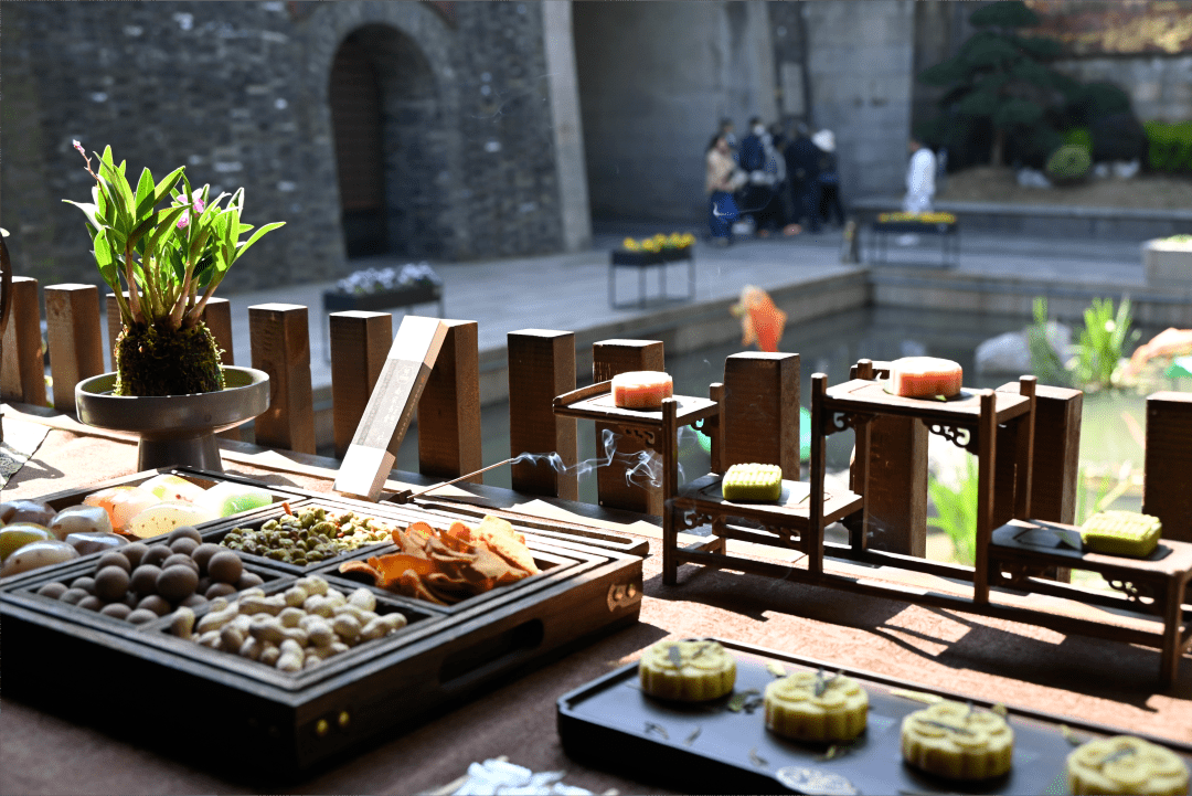 活动最后,中铁二十四局浙江公司工会还准备了精美的"宋韵茶歇"供大家